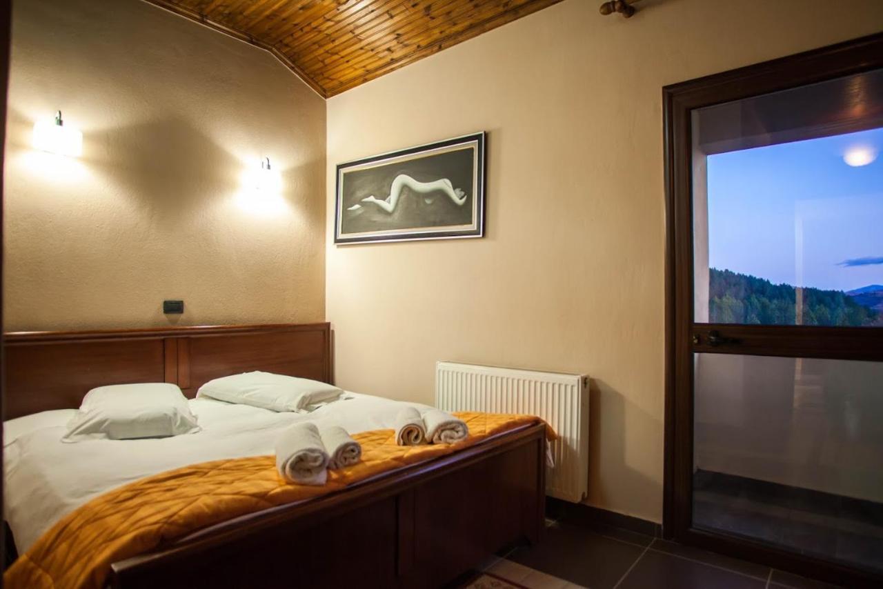 Hotel Royal *